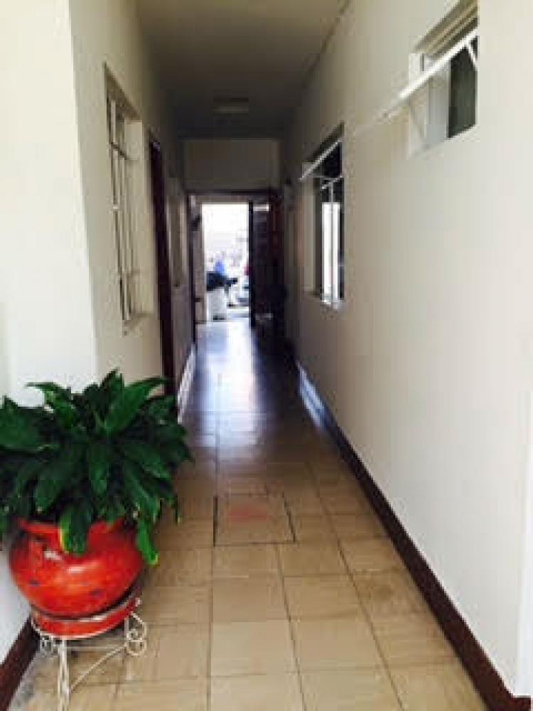 Home in Metric Way