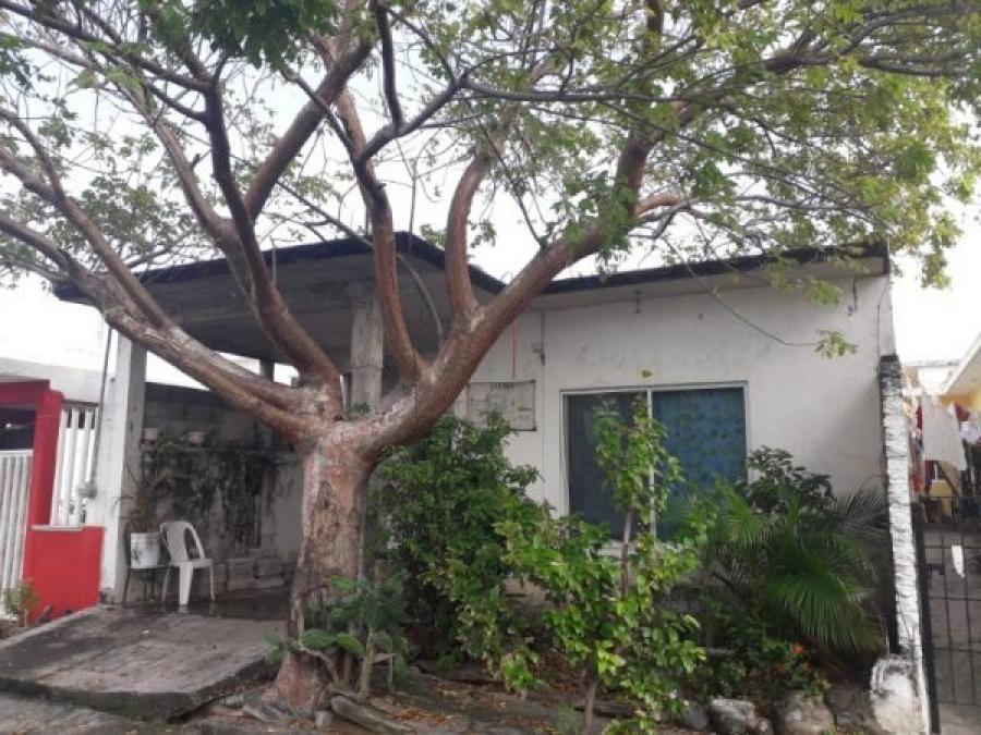 Foto Casa en Venta en VENUSTIANO CARRANZA, Boca del Ro, Veracruz - $ 750.000 - CAV285442 - BienesOnLine