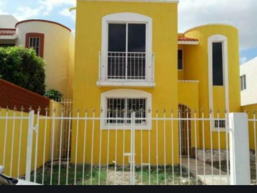 Foto Casa en Venta en VILLAS ZONA DORADA, Mrida, Yucatan - $ 2.250.000 - CAV293810 - BienesOnLine