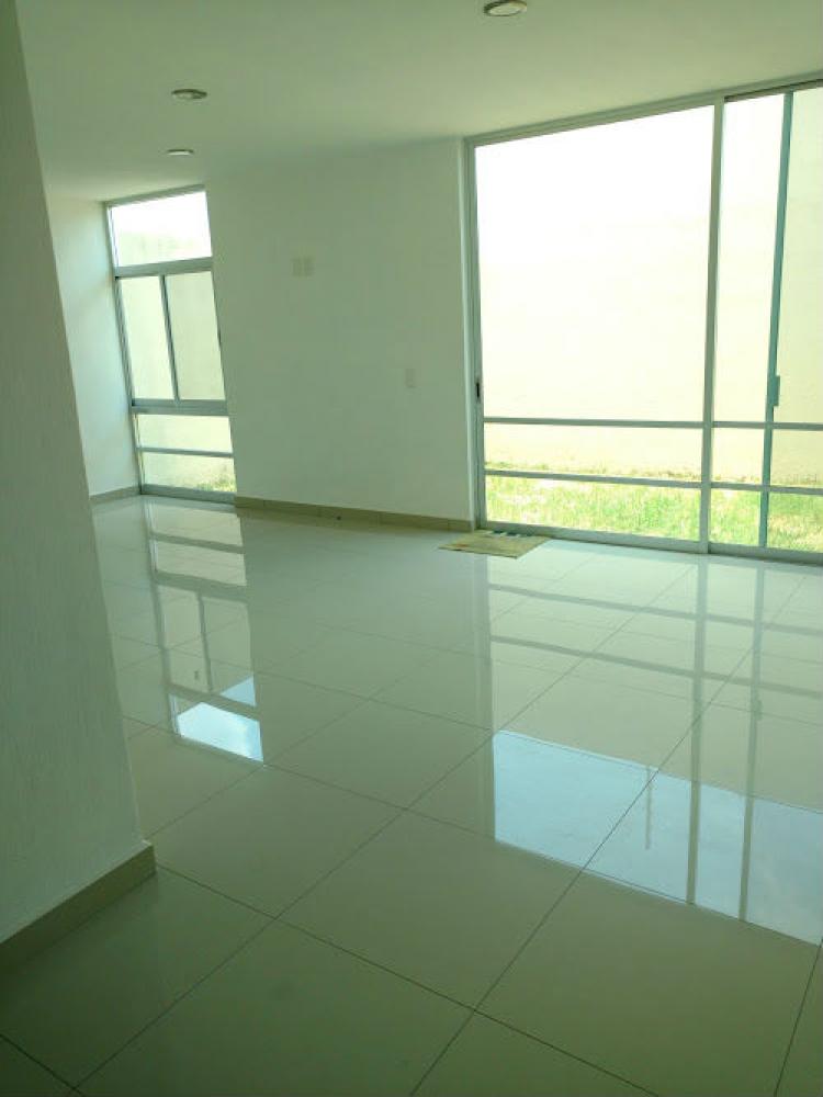 Foto Casa en Venta en VALLE IMPERIAL, Zapopan, Jalisco - $ 2.870.000 - CAV198287 - BienesOnLine