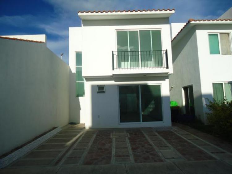 Foto Casa en Venta en Misin Privadas Residenciales, Irapuato, Guanajuato - $ 2.200.000 - CAV147422 - BienesOnLine