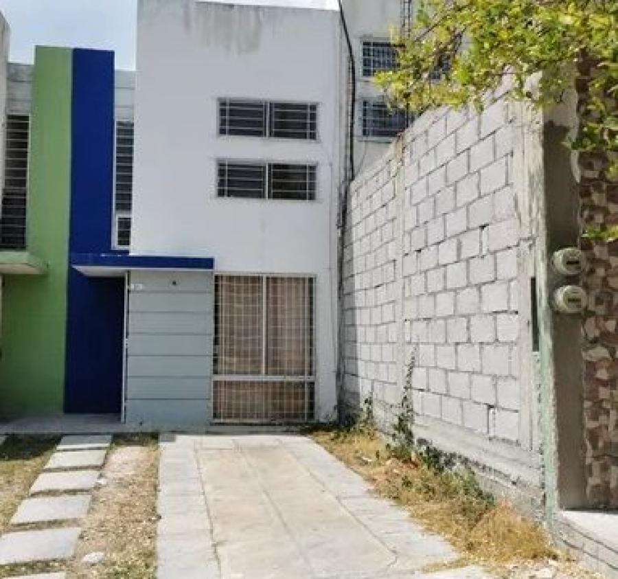 Foto Casa en Venta en HEROICO COLEGIO MILITAR, Perote, Veracruz - $ 1.010.000 - CAV340800 - BienesOnLine