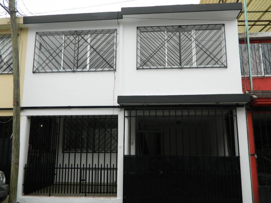 Foto Casa en Venta en Barrio de Tlacopa, Metepec, Mexico - $ 1.500.000 - CAV287973 - BienesOnLine