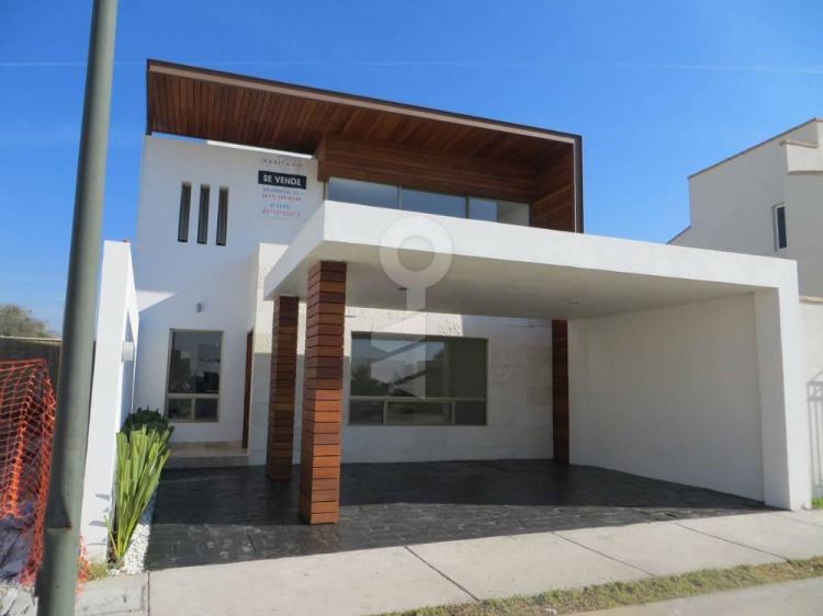 Foto Casa en Venta en PUNTA DEL ESTE, Len de los Aldama, Guanajuato - $ 2.450.000 - CAV131611 - BienesOnLine