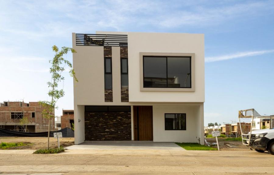 Foto Casa en Venta en Solares, Zapopan, Jalisco - $ 8.430.000 - CAV344811 - BienesOnLine