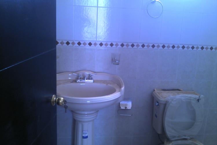 Home in Metric Way