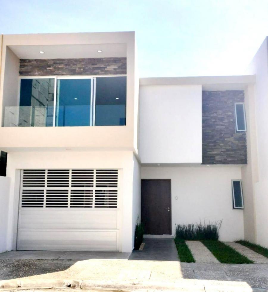 Foto Casa en Venta en Alvarado, Veracruz - $ 3.000.000 - CAV350138 - BienesOnLine