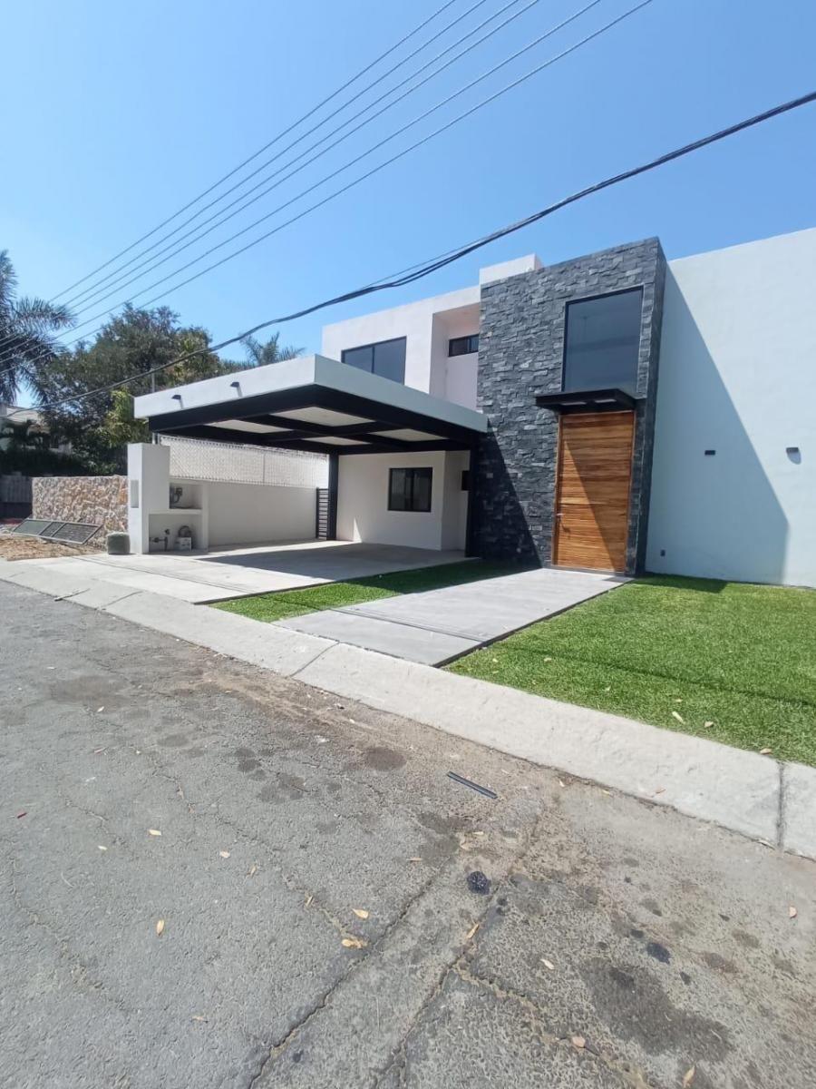 Foto Casa en Venta en FRACC. LOMAS DE COCOYOC, Atlatlahucan, Morelos - $ 9.900.000 - CAV343232 - BienesOnLine