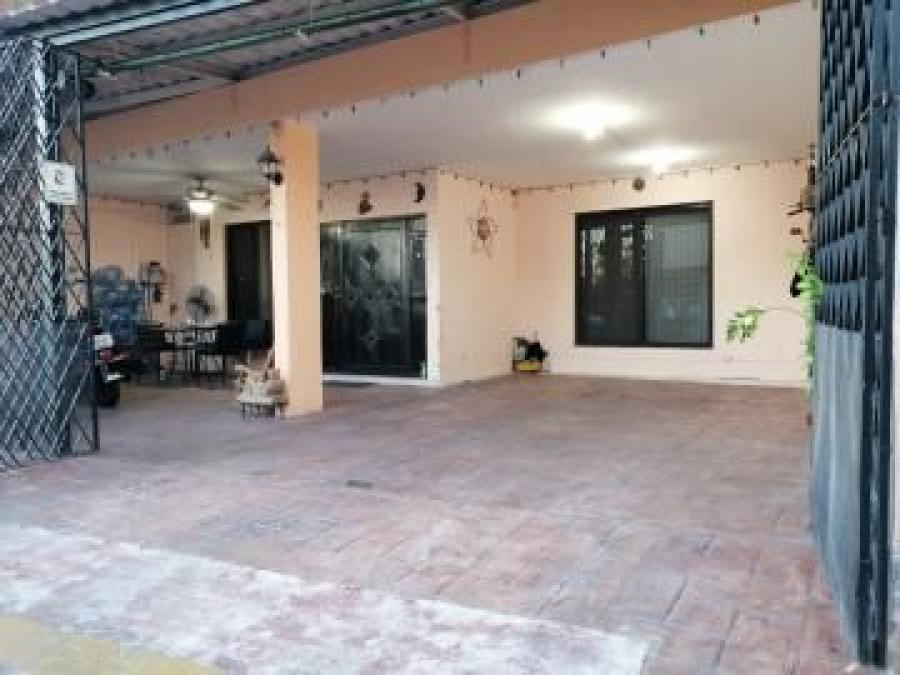 Foto Casa en Venta en PINOS DEL NORTE, Mrida, Yucatan - $ 1.200.000 - CAV281938 - BienesOnLine