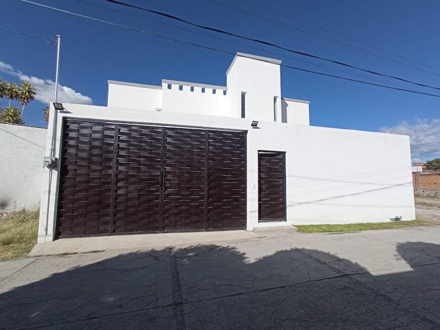 Foto Casa en Venta en FRACC. JACARANDAS, Oaxtepec, Morelos - $ 3.250.000 - CAV343615 - BienesOnLine