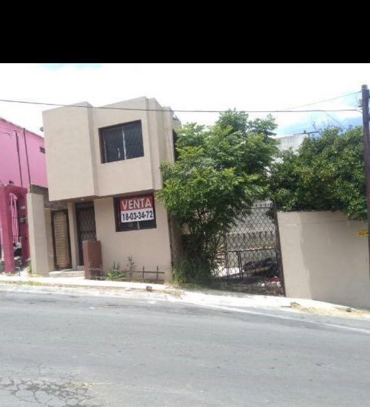 Casa en Venta en Valle la Silla, Guadalupe, Nuevo Leon - $  -  CAV210216 - BienesOnLine