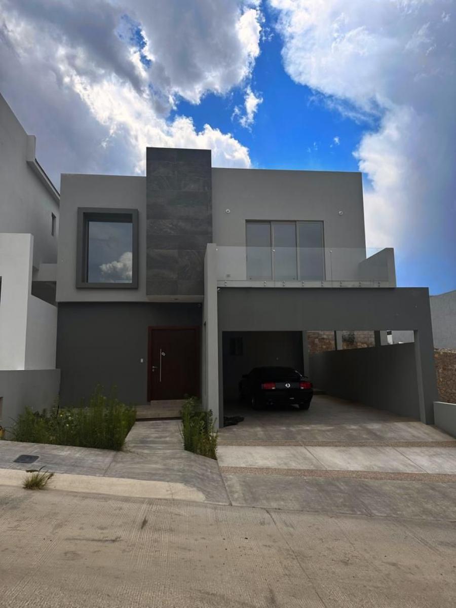 Home in Metric Way