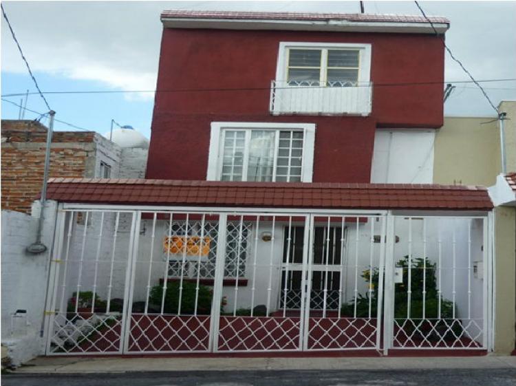Foto Casa en Venta en Villas de Oriente 2, Tonal, Jalisco - $ 890.000 - CAV103635 - BienesOnLine