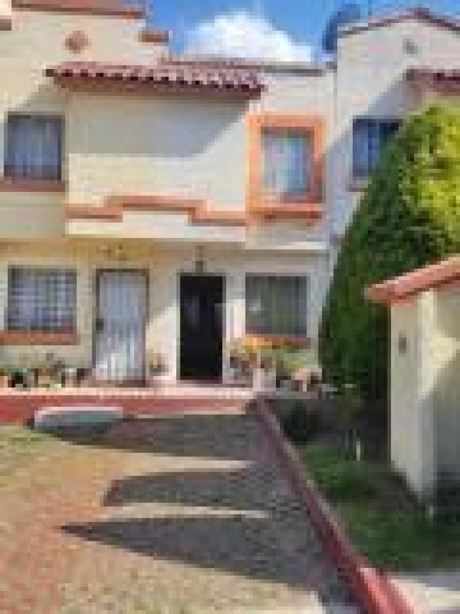 Foto Casa en Venta en FRACCIONAMIENTO VILLAS DE REAL, FRACCIONAMIENTO VILLAS DEL REAL CALLE ALAMOS, Mexico - $ 750.000 - CAV348952 - BienesOnLine