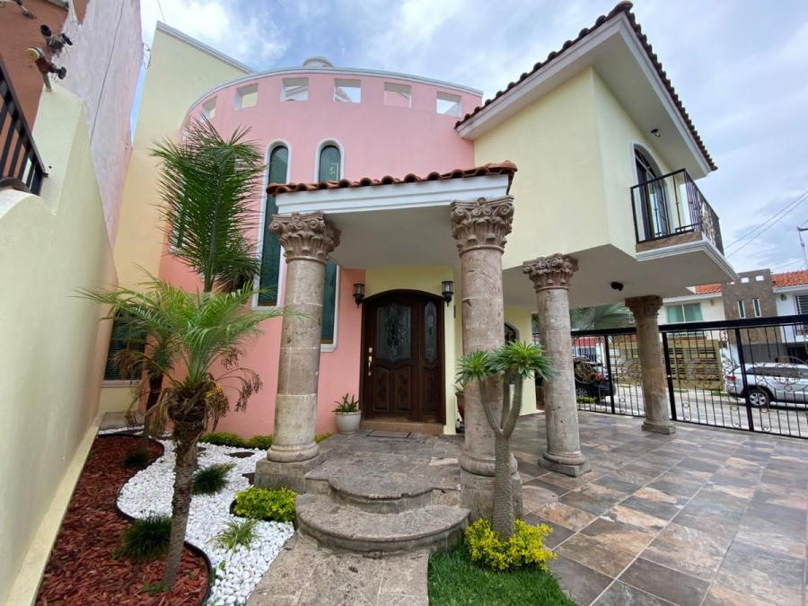 Foto Casa en Venta en La Cima, Zapopan, Jalisco - $ 4.200.000 - CAV310914 - BienesOnLine