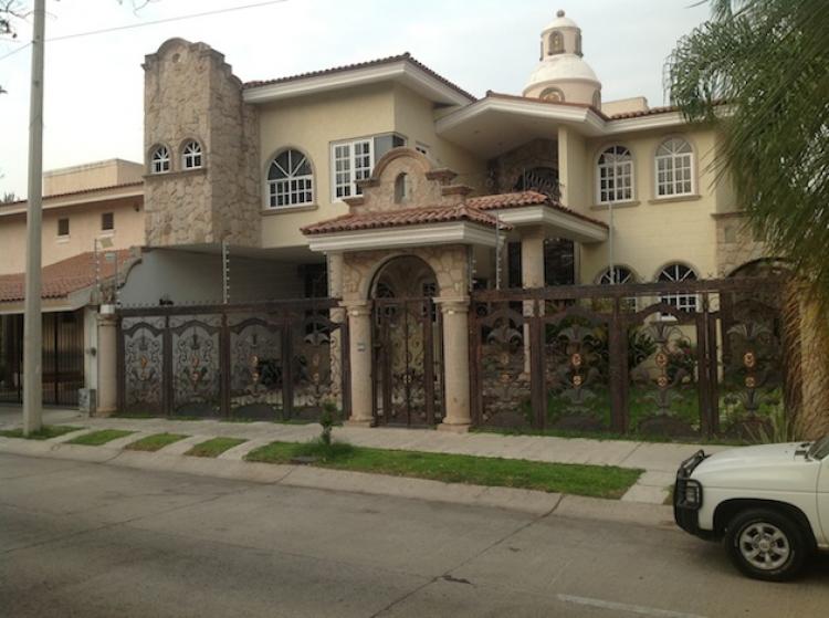 Foto Casa en Venta en Buegambilias, Zapopan, Jalisco - $ 5.380.000 - CAV106654 - BienesOnLine