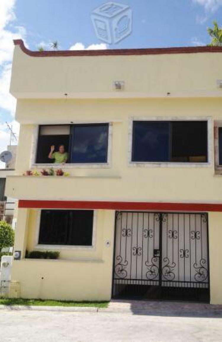 Foto Casa en Venta en Lomas de San Francisco, Emiliano Zapata, Morelos - $ 1.250.000 - CAV132829 - BienesOnLine