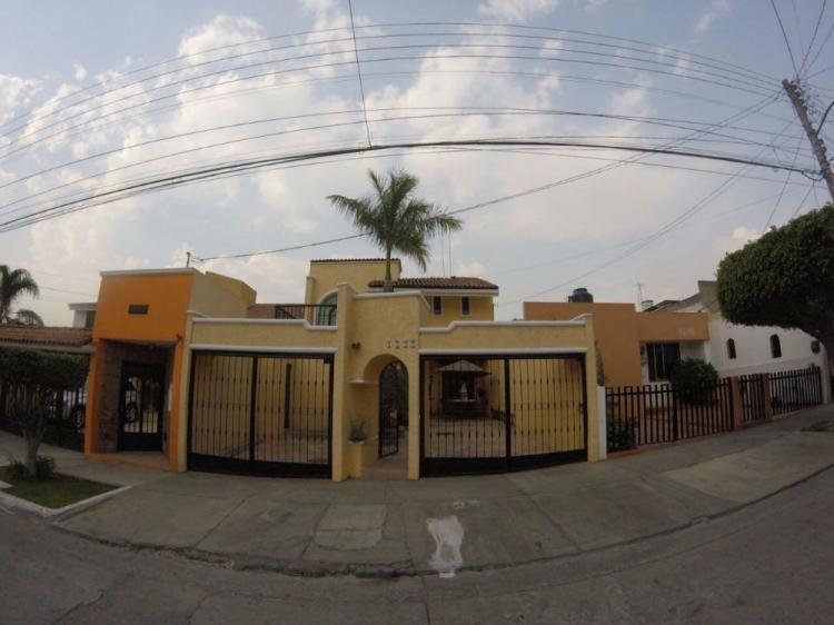 Foto Casa en Venta en Pinar de la Calma, Zapopan, Jalisco - $ 3.800.000 - CAV187514 - BienesOnLine