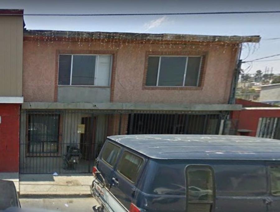 Foto Casa en Venta en LOMAS DE SAN MARTIN, TIJUANA, Baja California - $ 985.000 - CAV256554 - BienesOnLine