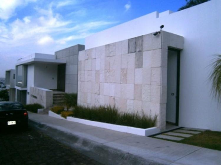 Foto Casa en Venta en FRACC .LOMAS  DE LAS AMRICAS SUR, Morelia, Michoacan de Ocampo - $ 11.800.000 - CAV189017 - BienesOnLine