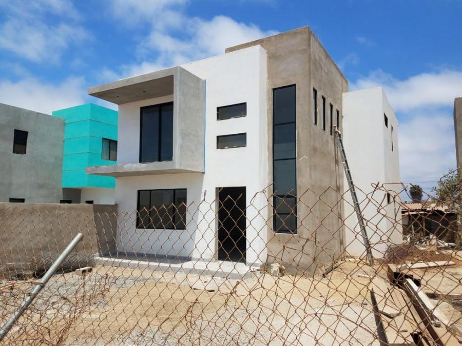 Foto Casa en Venta en Artesanal, Ensenada, Baja California - $ 2.300.000 - CAV255805 - BienesOnLine