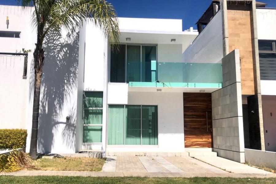 Foto Casa en Venta en PUERTA DE HIERRO, Zapopan, Jalisco - $ 10.690.000 - CAV328254 - BienesOnLine