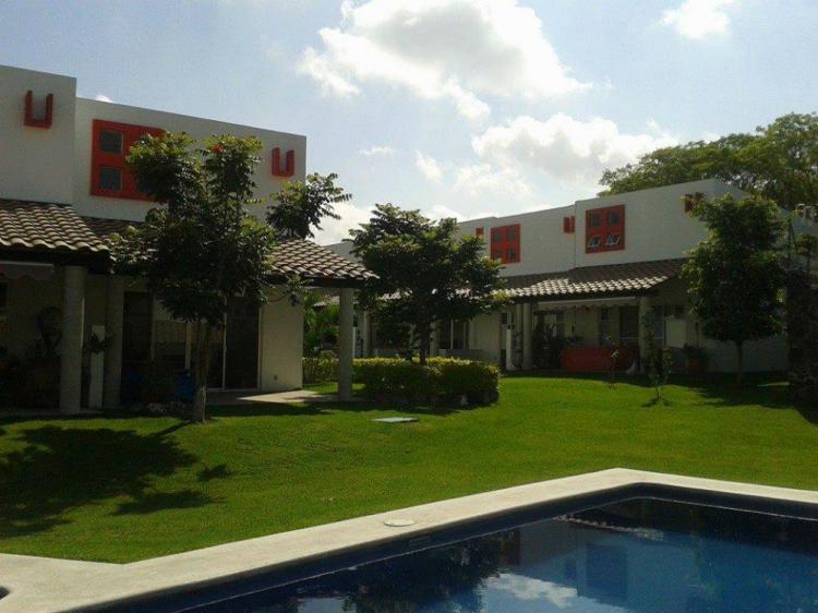 Foto Casa en Venta en OAXTEPEC CENTRO, Oaxtepec, Morelos - $ 1.100.000 - CAV111633 - BienesOnLine