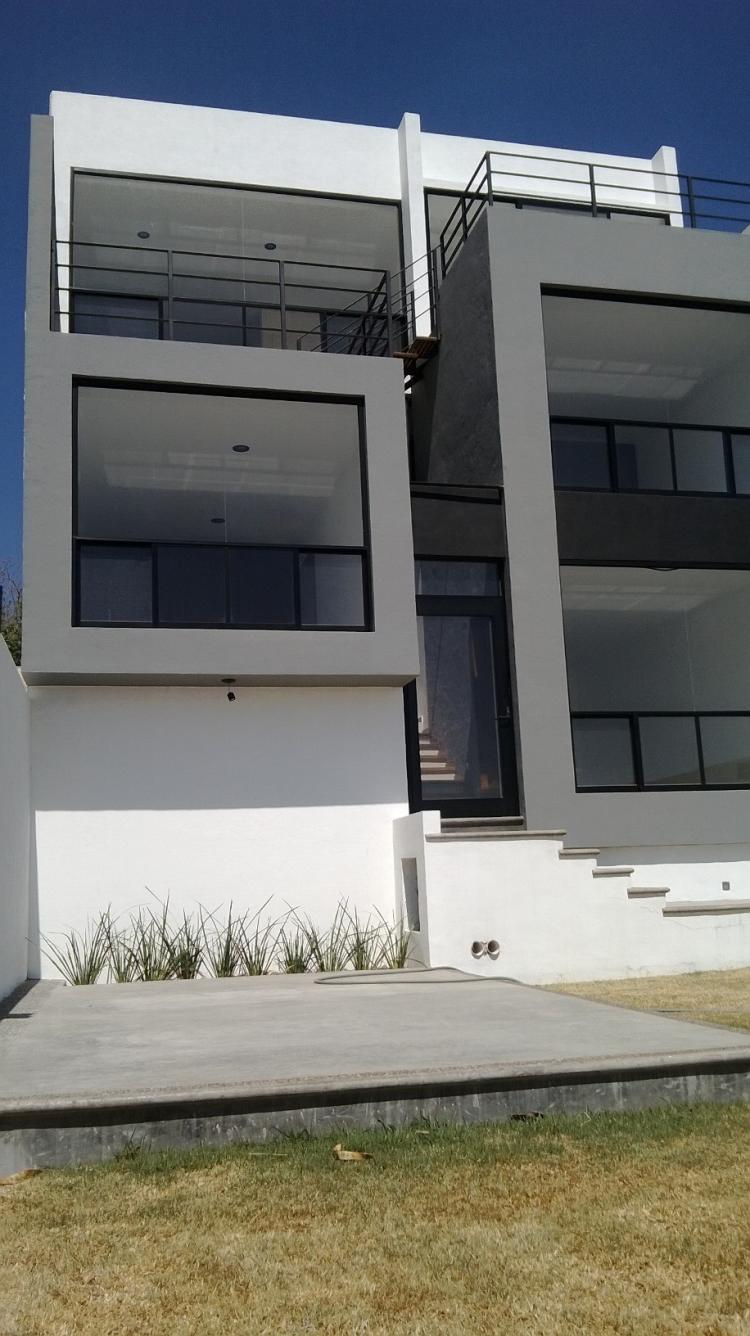 Home in Metric Way