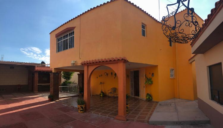 Foto Casa en Venta en Santa Catarina, Santa Catarina, Queretaro Arteaga - $ 3.500.000 - CAV123117 - BienesOnLine