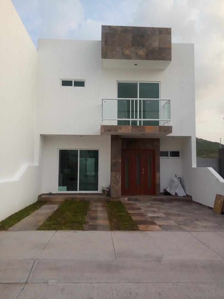 Foto Casa en Venta en tabora, Irapuato, Guanajuato - $ 1.950.000 - CAV143941 - BienesOnLine