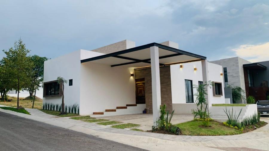 Foto Casa en Venta en Villas de Irapuato, Irapuato, Guanajuato - $ 4.800.000 - CAV192511 - BienesOnLine