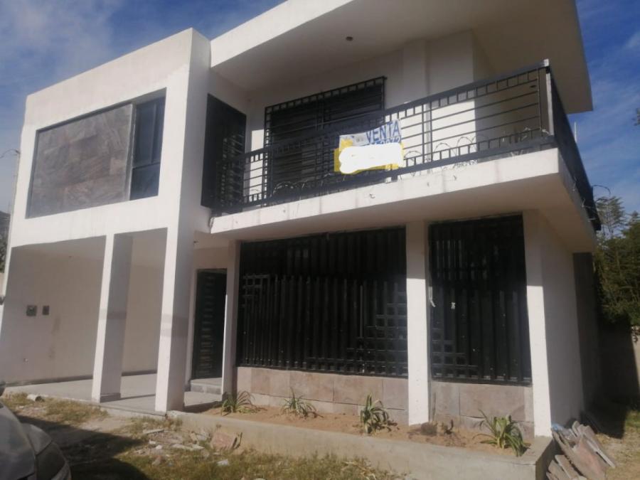 Foto Casa en Venta en Lomas de Espaita, Irapuato, Guanajuato - $ 3.500.000 - CAV92045 - BienesOnLine