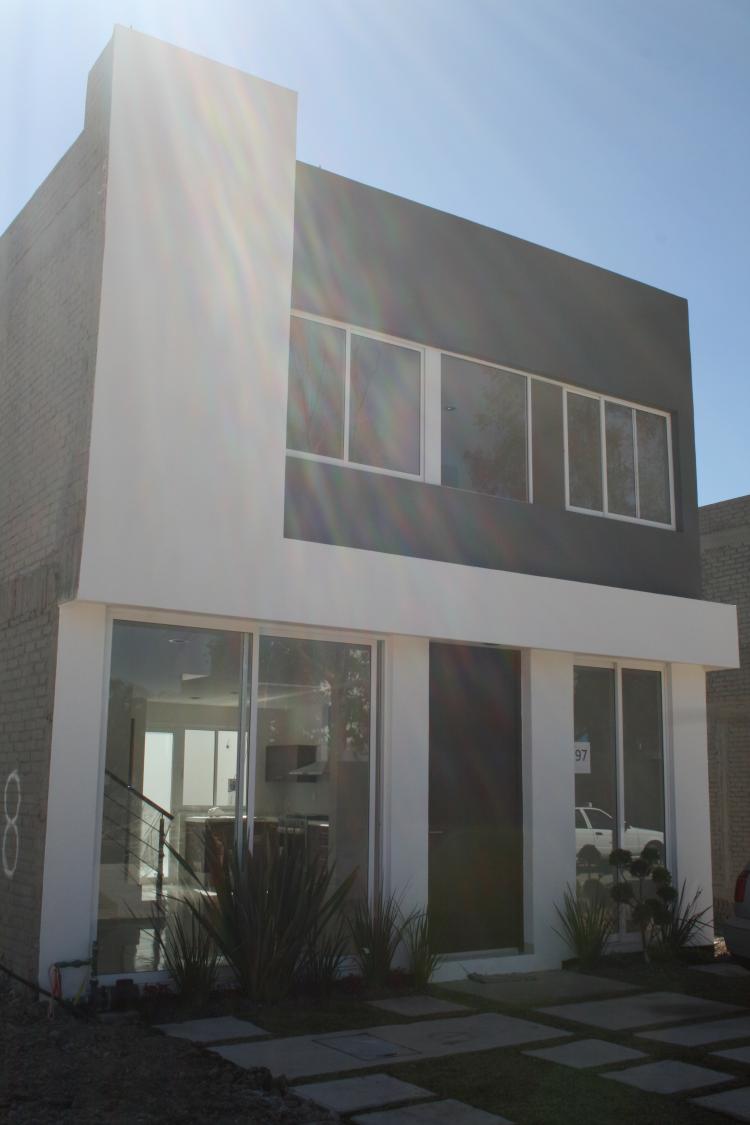 Home in Metric Way