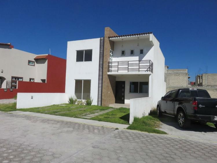 Foto Casa en Venta en LAZARO CARDENAS, Metepec, Mexico - $ 2.745.000 - CAV191792 - BienesOnLine