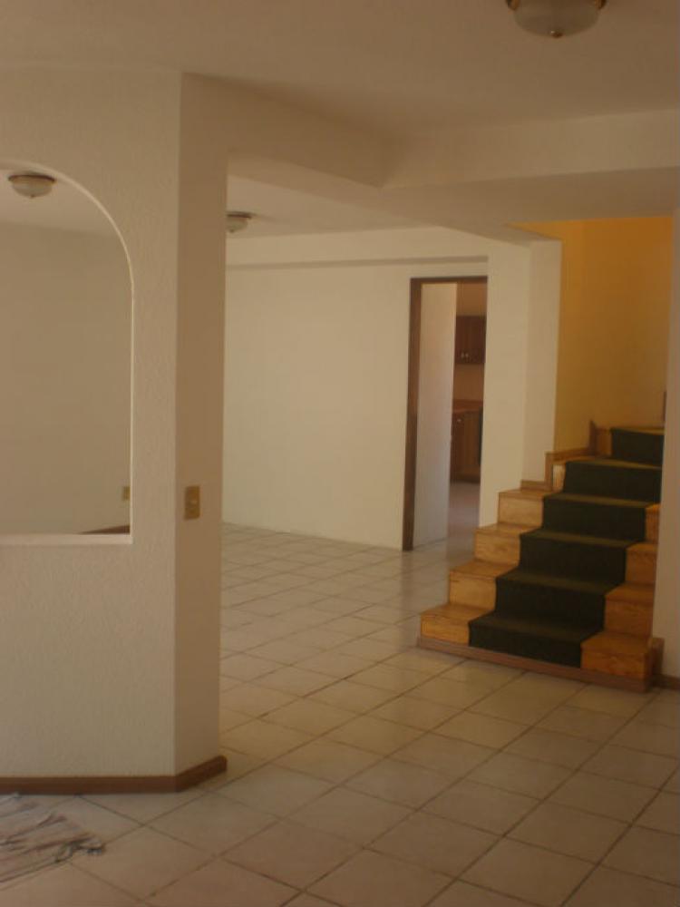 Foto Casa en Renta en Fracc. Carretas, Santiago de Quertaro, Queretaro Arteaga - $ 13.000 - CAR57405 - BienesOnLine