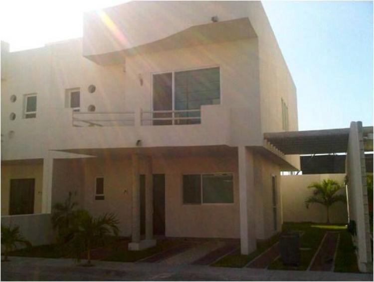 Foto Casa en Renta en Ciudad del Carmen, Campeche - $ 20.000 - CAR62934 - BienesOnLine