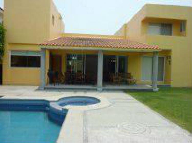 Foto Casa en Renta en Kloster Sumiya, Morelos - $ 32.500 - CAR74000 - BienesOnLine