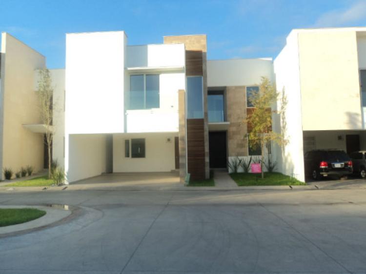 Foto Casa en Renta en valle oriente, Monterrey, Nuevo Leon - $ 44.000 - CAR78198 - BienesOnLine