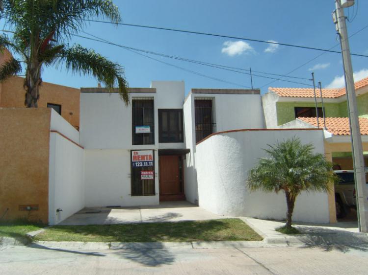 Foto Casa en Renta en Rinconada de los Andes, San Luis Potos, San Luis Potosi - $ 9.000 - CAR46393 - BienesOnLine