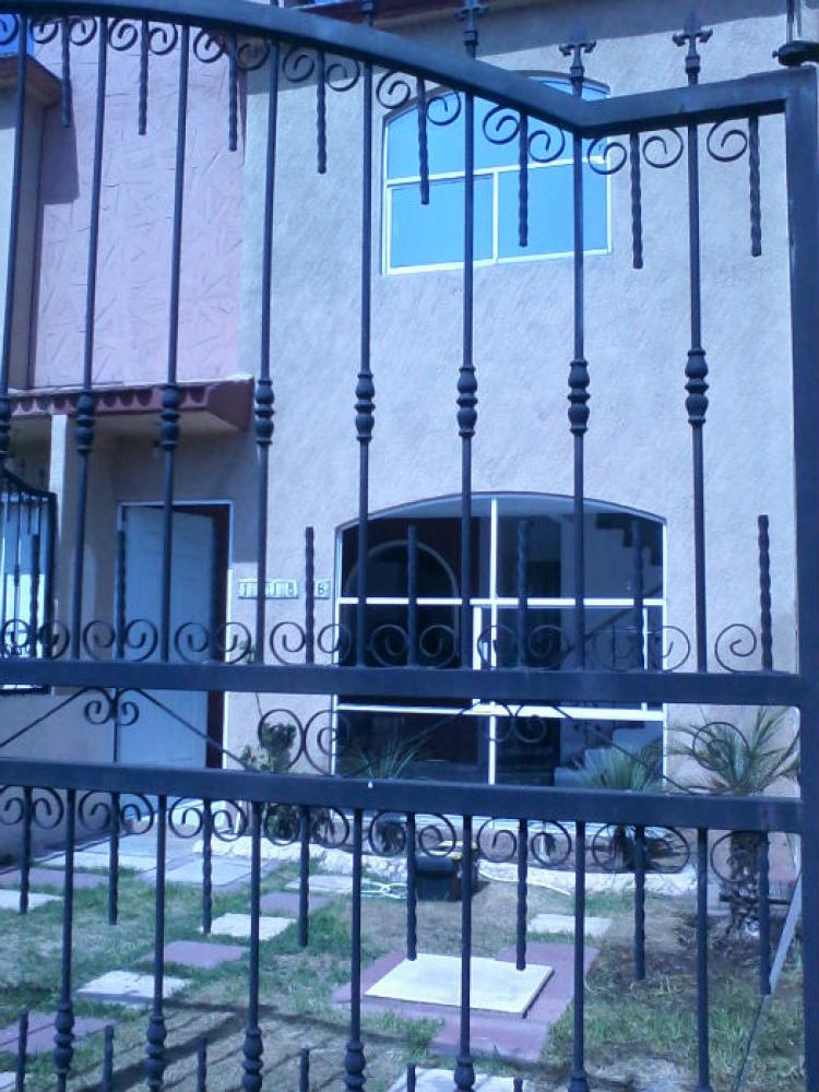 Foto Casa en Renta en Paseos del valle III, Toluca de Lerdo, Mexico - $ 4.800 - CAR61105 - BienesOnLine