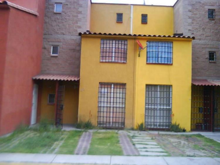 Foto Casa en Renta en Los Portales, Tultitln de Mariano Escobedo, Mexico - $ 4.000 - CAR33935 - BienesOnLine
