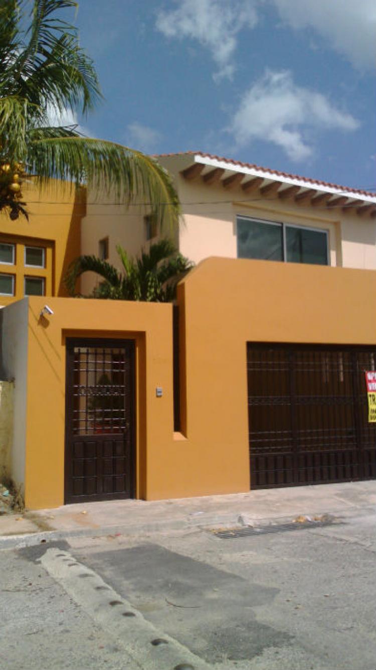 Foto Casa en Venta en Montevideo, Mrida, Yucatan - $ 3.000.000 - CAV190900 - BienesOnLine