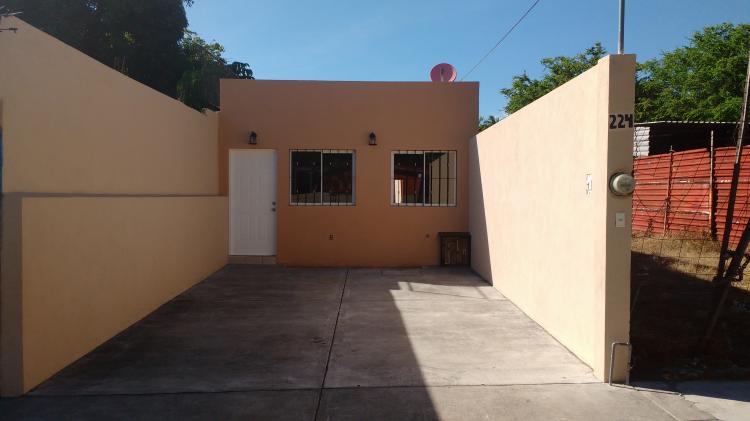 Foto Casa en Venta en La gloria, Ciudad de Villa de Alvarez, Colima - $ 650.000 - CAV219152 - BienesOnLine
