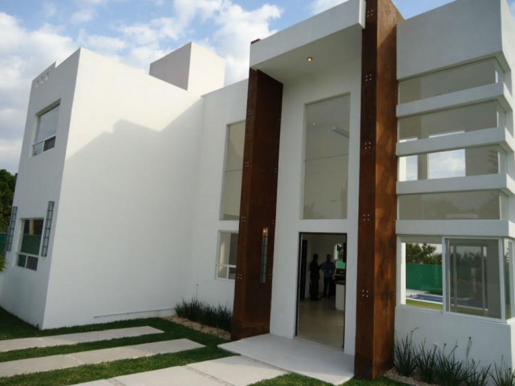 Foto Casa en Venta en OAXTEPEC CENTRO, Oaxtepec, Morelos - $ 2.350.000 - CAV120601 - BienesOnLine