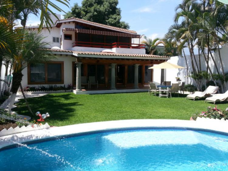 Foto Casa en Venta en VISTA HERMOSA, Cuernavaca, Morelos - $ 4.290.000 - CAV148087 - BienesOnLine