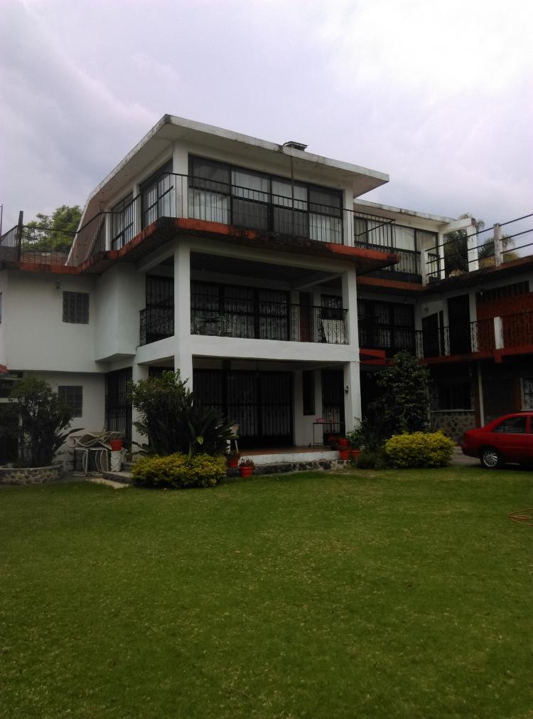 Foto Casa en Venta en SANTA MARIA AHUCATITLAN, Cuernavaca, Morelos - $ 6.000.000 - CAV230042 - BienesOnLine