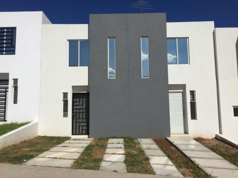 Foto Casa en Venta en Paseo de los Poetas, Morelia, Michoacan de Ocampo - $ 1.050.000 - CAV352802 - BienesOnLine