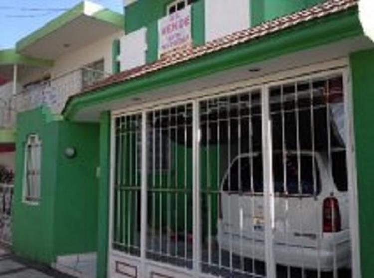Foto Casa en Venta en Santa Mnica, Guadalajara, Jalisco - $ 2.100.000 - CAV88446 - BienesOnLine