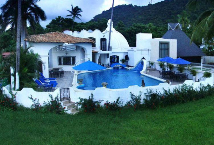 Foto Casa en Renta en Residencial Club de golf palma real, Ixtapa Zihuatanejo, Guerrero - $ 12.000 - CAR115637 - BienesOnLine