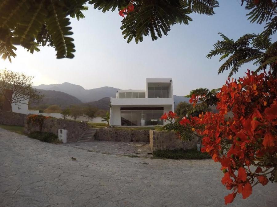 Foto Casa en Venta en Los Arrayanes, Jocotepec, Jalisco - $ 5.140.443 - CAV257736 - BienesOnLine